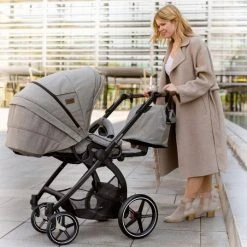 Gesslein Wickeltasche N°5 mit Wickelunterlage, Reißverschlusstasche, Täschchen & Isolierbehälter - Grau Meliert - Kollektion 2022 -Wickeln Verkaufsladen gesslein wickeltasche n 5 mit wickelunterlage reissverschlusstasche taschchen isolierbehalter grau meliert 637 053000 d3