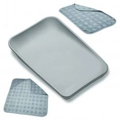 Leander Wickelauflage & Wickelkissen Set Matty abwischbar inkl. Auflage Topper und Kapuzen-Badetuch Hoodie - Blueberry - Kollektion 2022